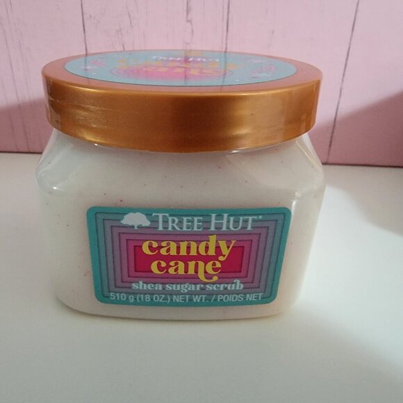 Tree Hut Candy Cane Shea Sugar Scrub New 18 OZ - Picture 5 of 7